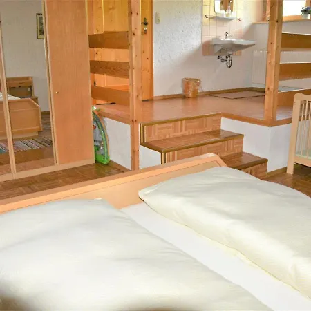 Spacious For 4 People With Balcony And Panoramic View Neureichenau