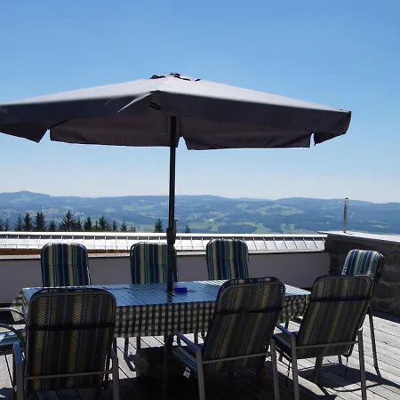 Spacious For 4 People With Balcony And Panoramic View Feriehus