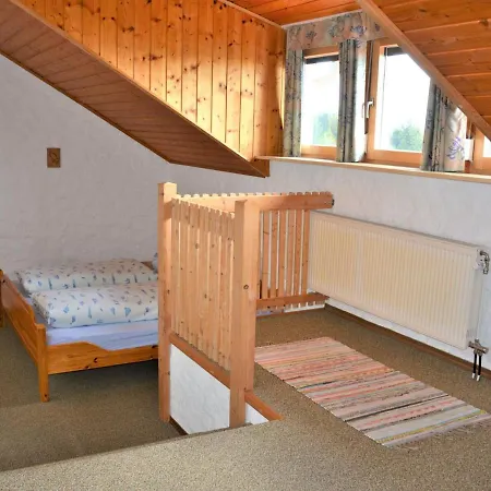 Feriehus Spacious For 4 People With Balcony And Panoramic View Neureichenau